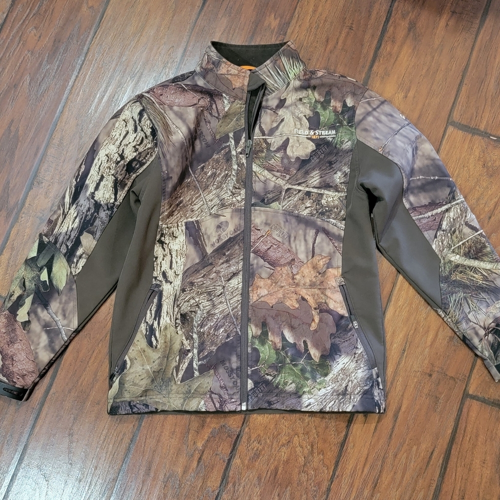 Field & Stream soft shell camouflage jacket